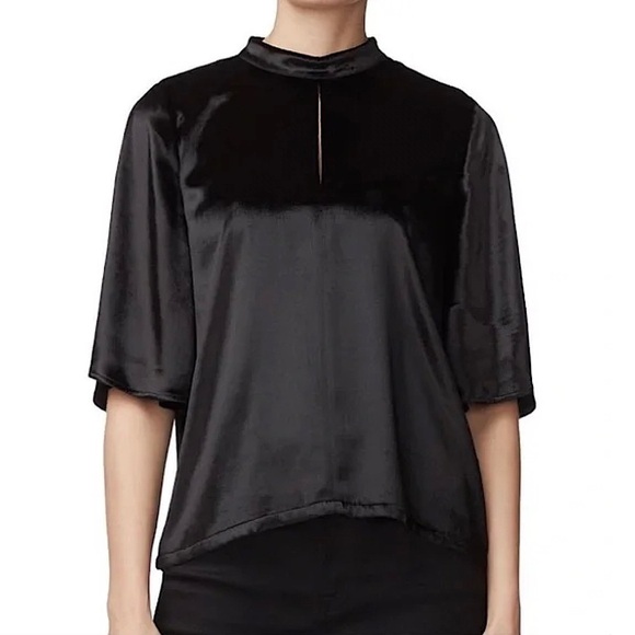 NWT J BRAND Plush Velvet Mockneck Keyhole Cutout Relaxed Fit Short Sleeve Top XS - Picture 2 of 7